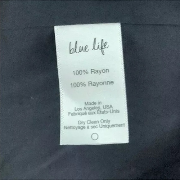 Planet Blue Life Sz XS Crop Embroider Sleeve Top - Picture 7 of 7